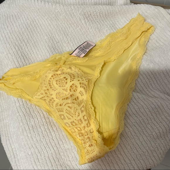 Victoria’s Secret Women’s Cheeky Panty Panties 1pcs - Picture 10 of 16